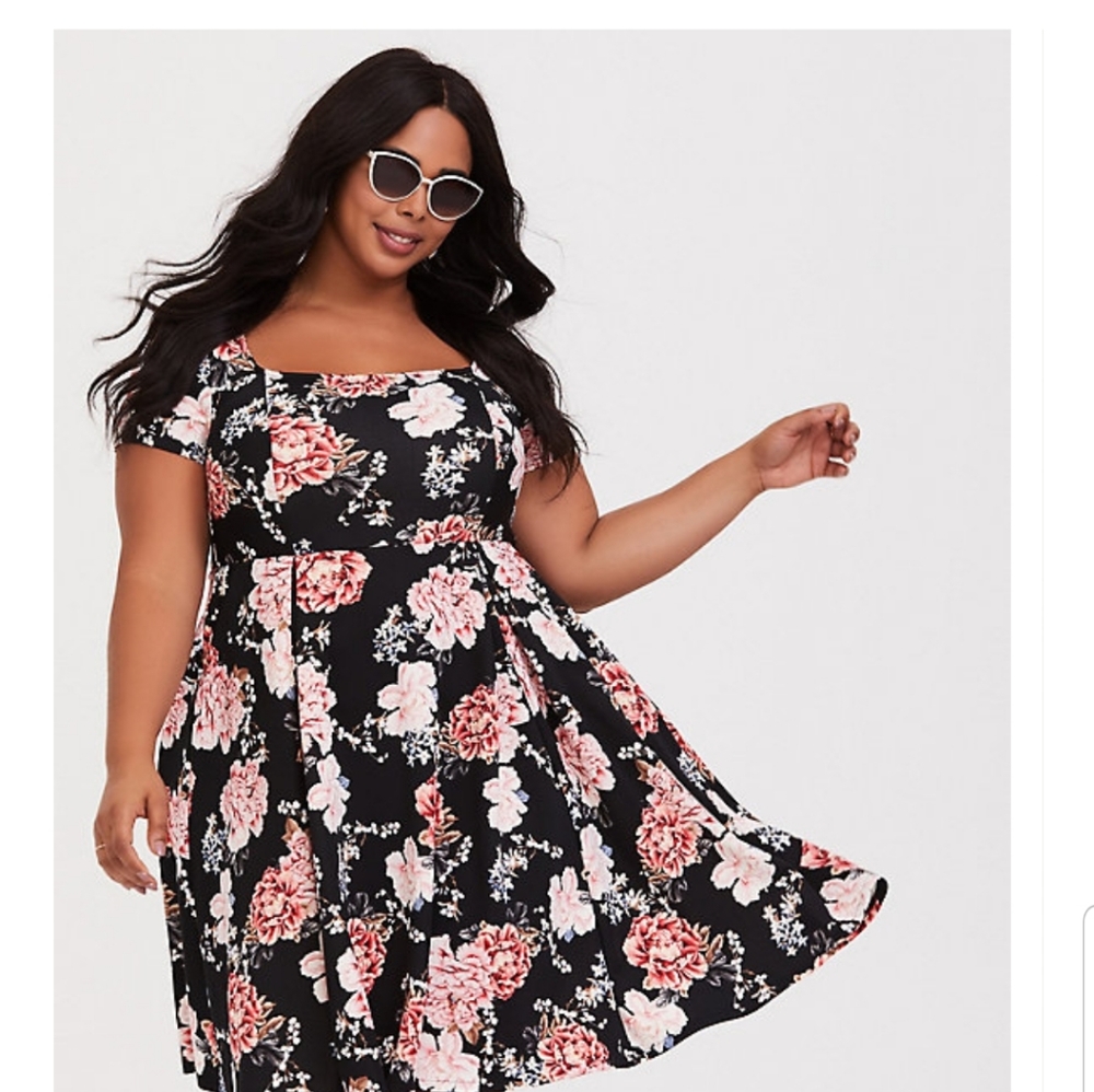 Black scuba floral dress.